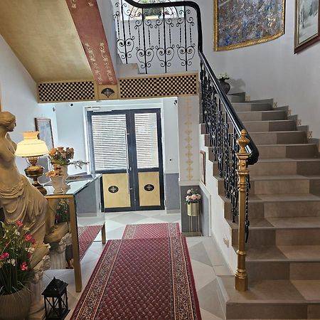 Vansvel Royal Boutique Apartment 2 Белград Екстериор снимка
