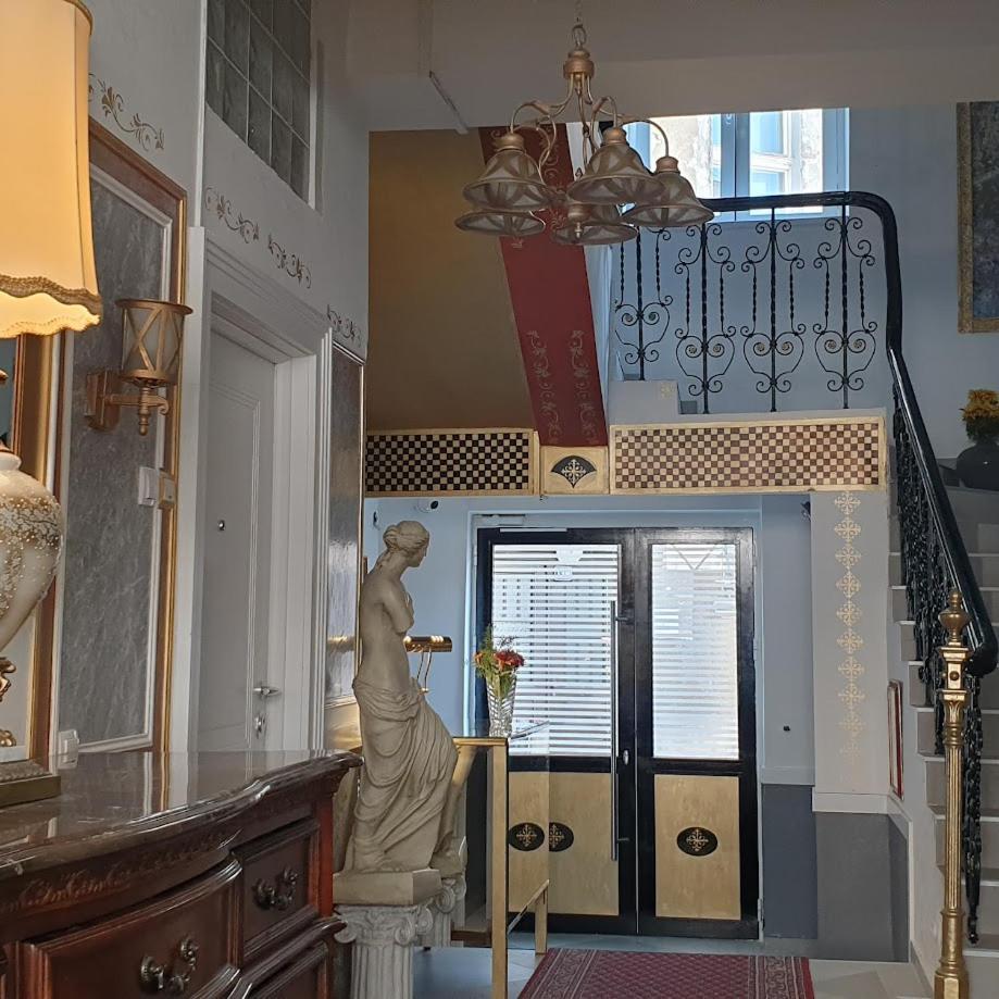 Vansvel Royal Boutique Apartment 2 Белград Екстериор снимка